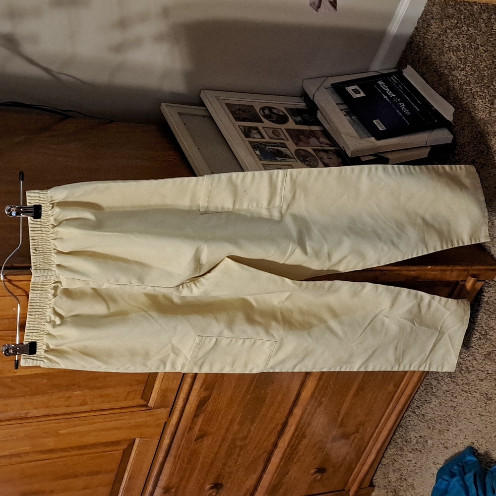 Scrub pants